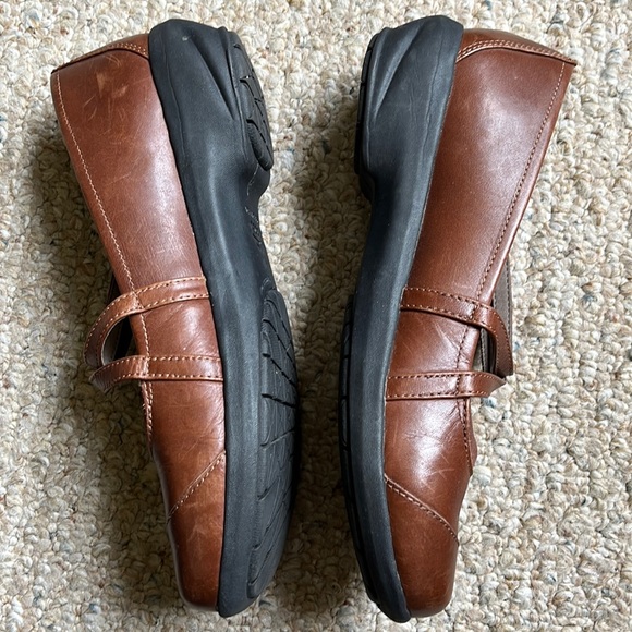 ABEO Smartsystem 3595 Brown Leather Mary Jane Shoes - Picture 7 of 16